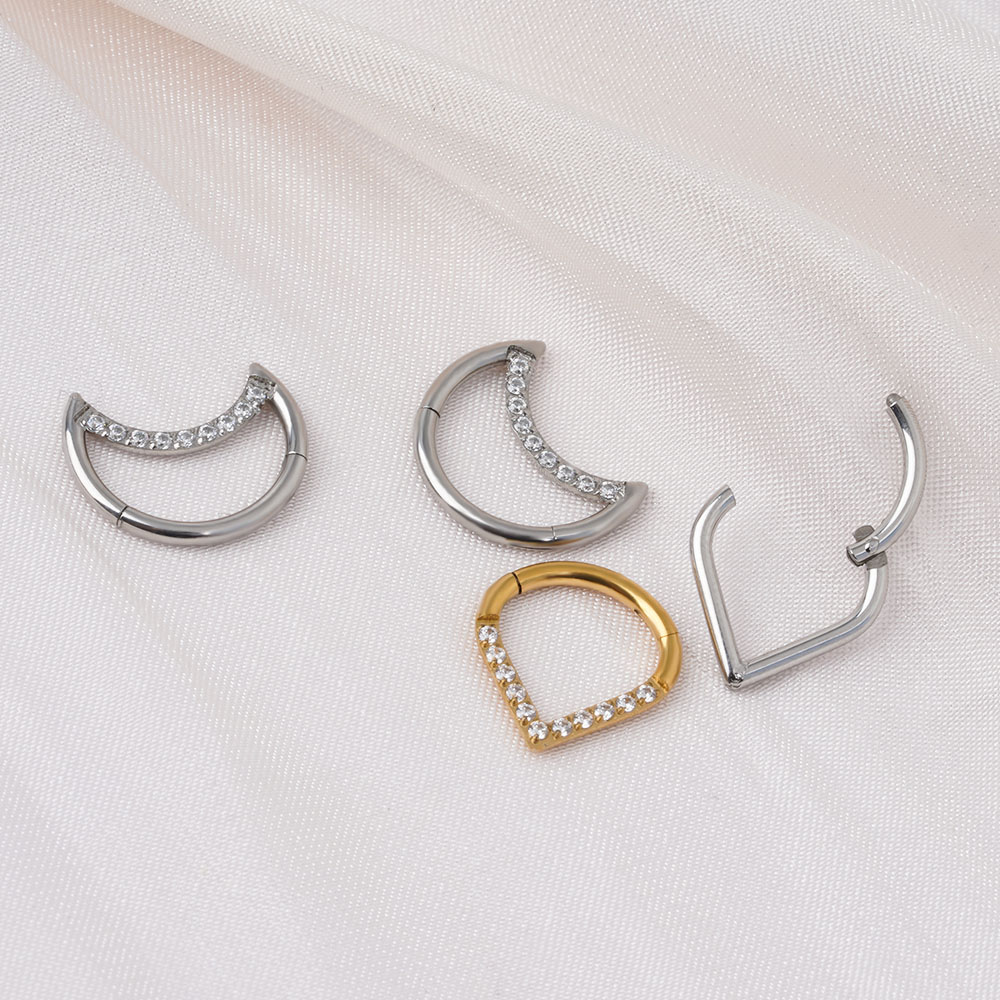 F136 Titanium Hinged Tear Drop - Septum Clicker Ring 评论和价格